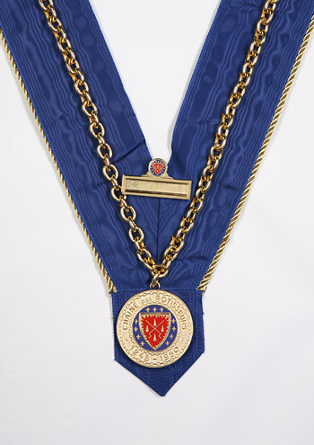 chaine-rotisseurs-espana-cadenas-grados