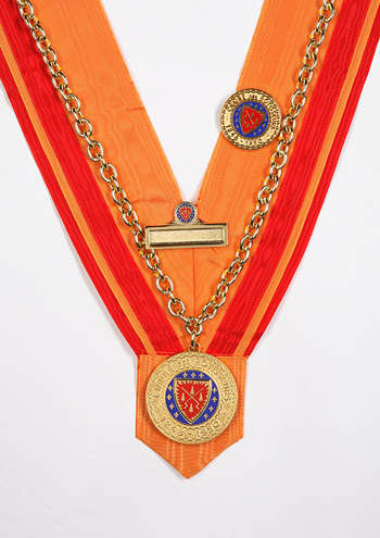 chaine-rotisseurs-espana-cadenas-grados