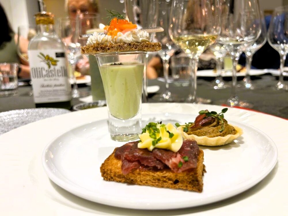 chainespain-cena-janistore-barcelona-aperitivos