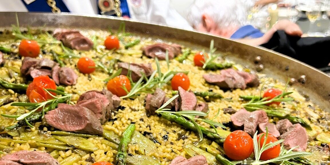 chainespain-cena-janistore-barcelona-paella-reno-2