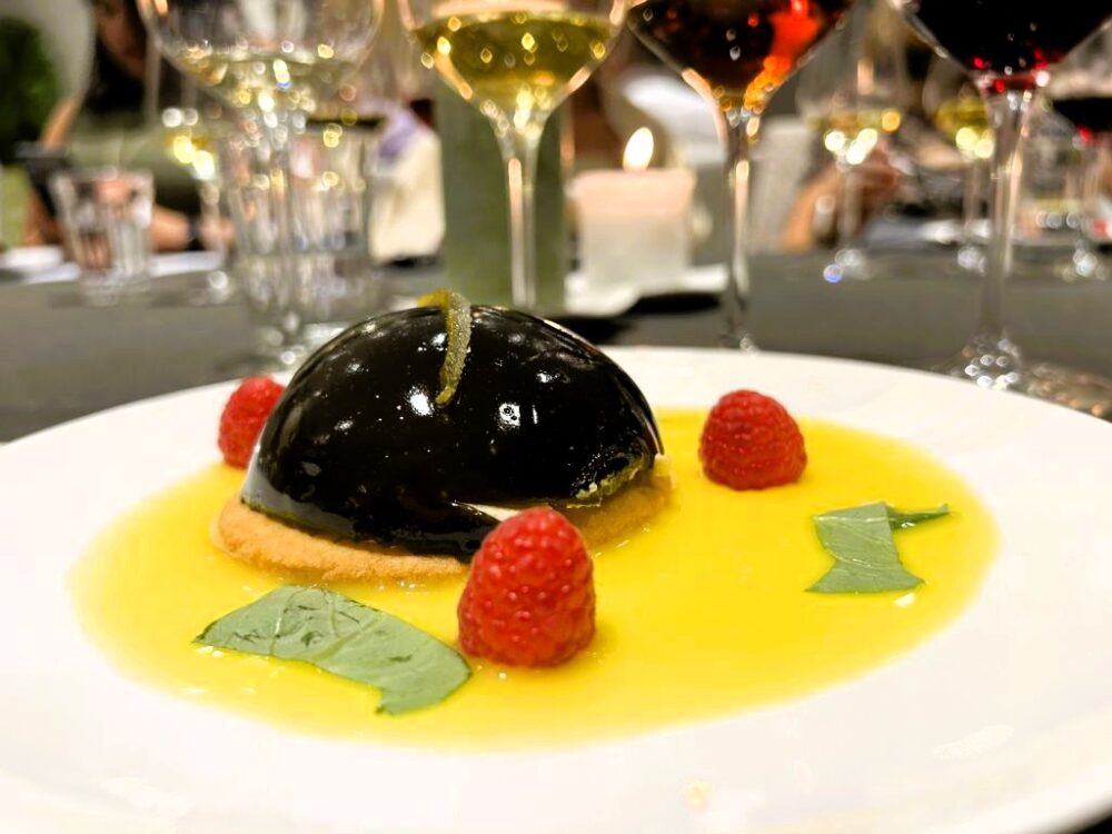 chainespain-cena-janistore-barcelona-postre